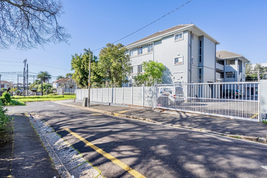 To Let 3 Bedroom Property for Rent in Rosebank Western Cape